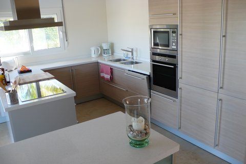 1270-02.jpg 1270-02.jpg