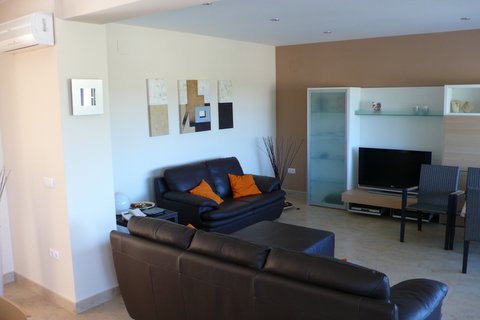 1270-03.jpg 1270-03.jpg