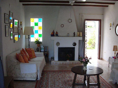 2011-4.jpg 2011-4.jpg