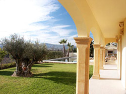 2385-3.jpg 2385-3.jpg