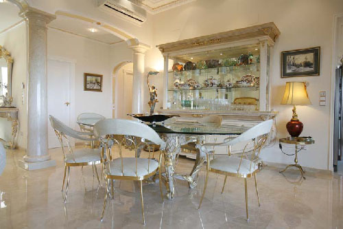 1049-salon.jpg 1049-salon.jpg