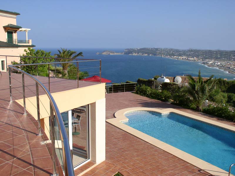 aaahouse_detail_with_view.jpg aaahouse_detail_with_view.jpg