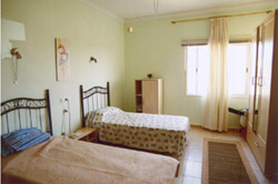 v-1297g.jpg v-1297g.jpg